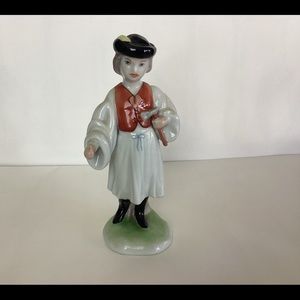 Herend Hungarian porcelain figurine